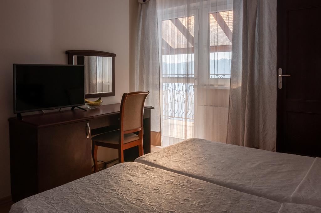 Hotel Na Skarpie Mikolajki  Room photo